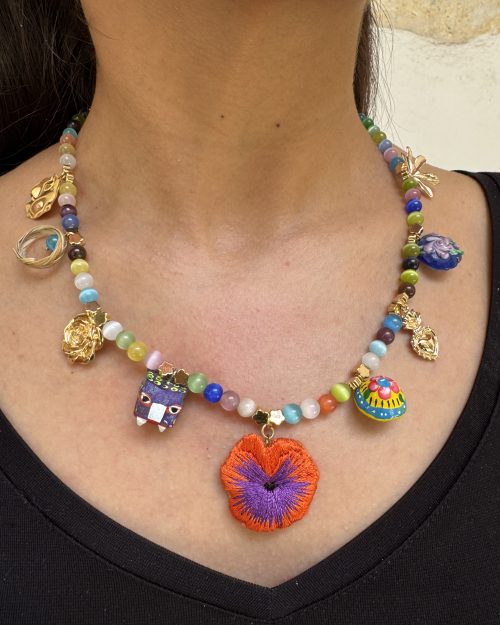 Collar Pensamiento ROJA ROGELIA
